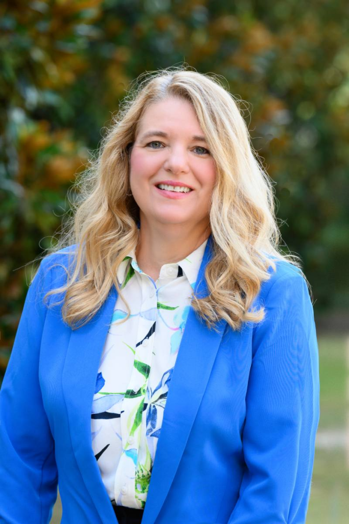 Karen Fisk Operations Specialist of Treatyoak